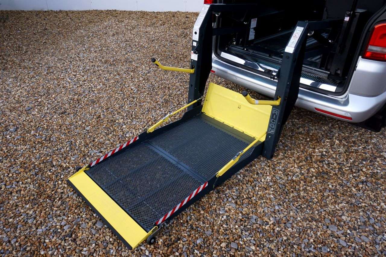 2013 VOLKSWAGEN CARAVELLE 2013 VOLKSWAGEN CARAVELLE