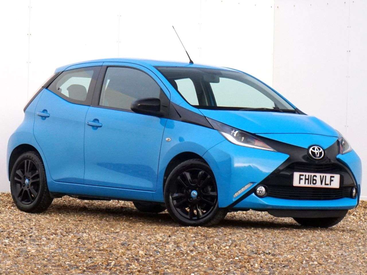 2016 TOYOTA AYGO 2016 TOYOTA AYGO