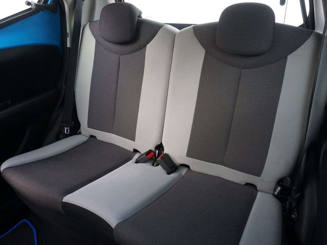 2016 TOYOTA AYGO 2016 TOYOTA AYGO