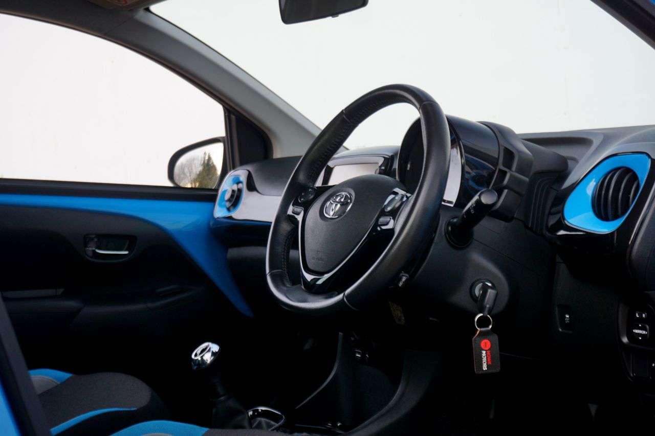 2016 TOYOTA AYGO 2016 TOYOTA AYGO