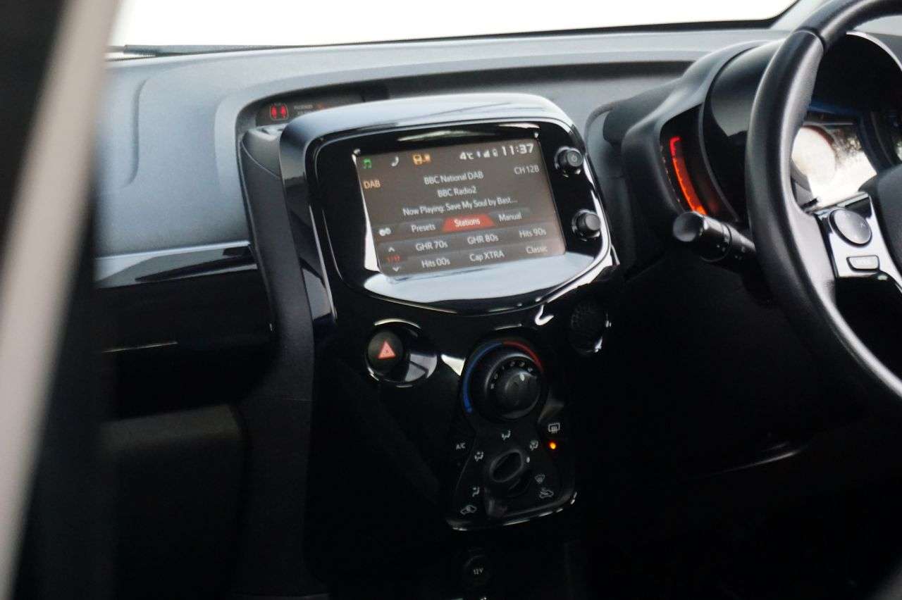 2016 TOYOTA AYGO 2016 TOYOTA AYGO