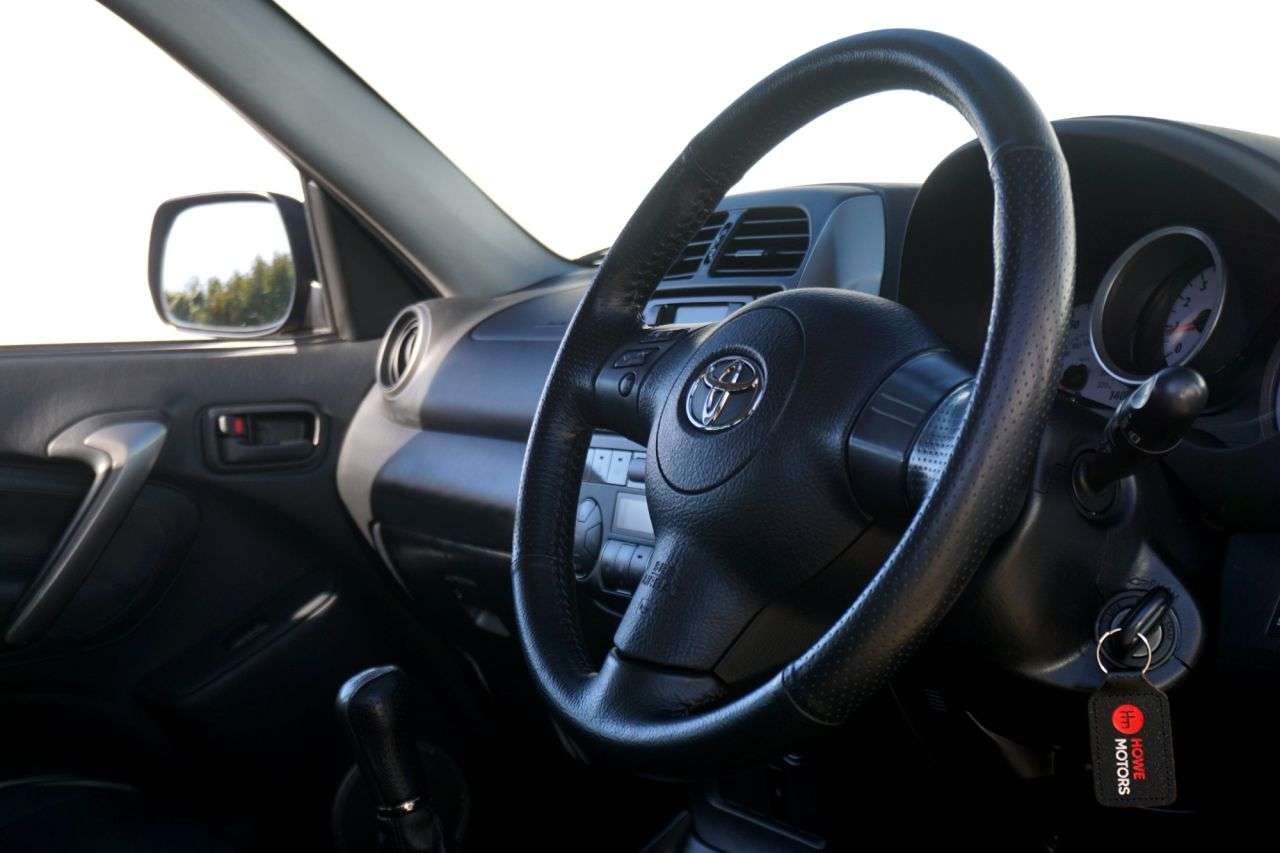 2004 TOYOTA RAV4 2004 TOYOTA RAV4