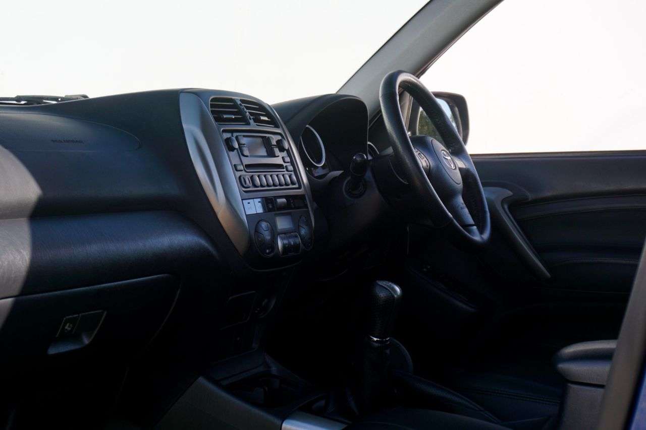 2004 TOYOTA RAV4 2004 TOYOTA RAV4