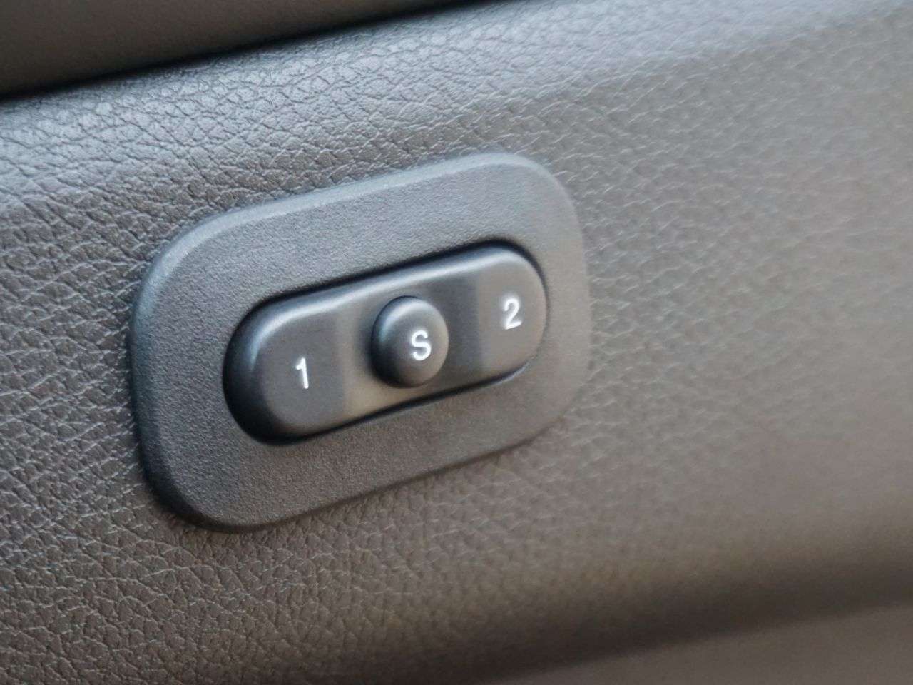 2017 JEEP GRAND CHEROKEE 2017 JEEP GRAND CHEROKEE