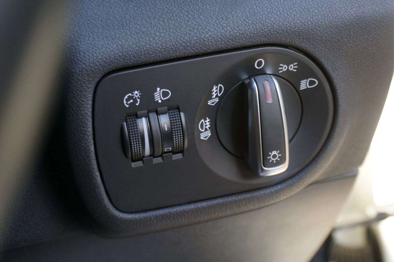 2012 AUDI A1 2012 AUDI A1