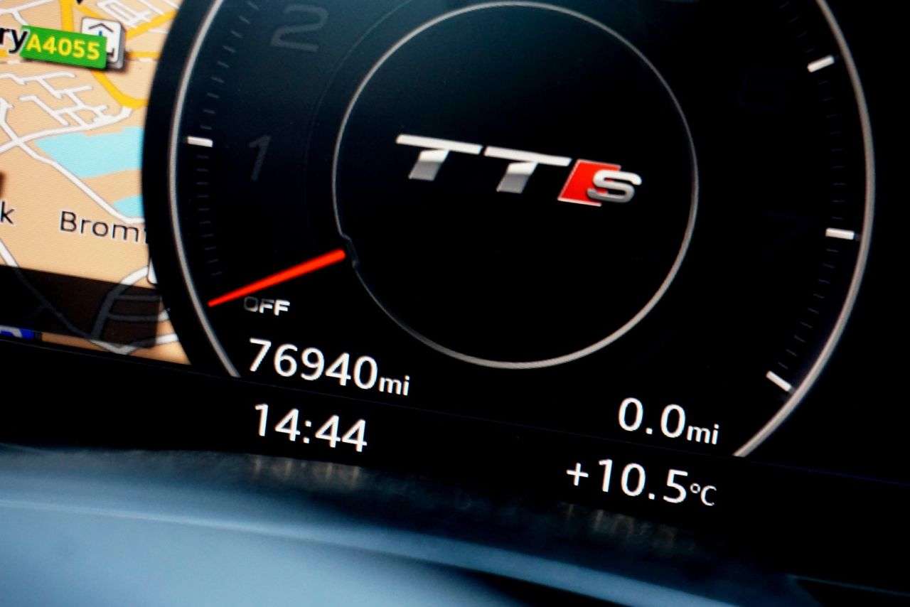 2015 AUDI TTS 2015 AUDI TTS