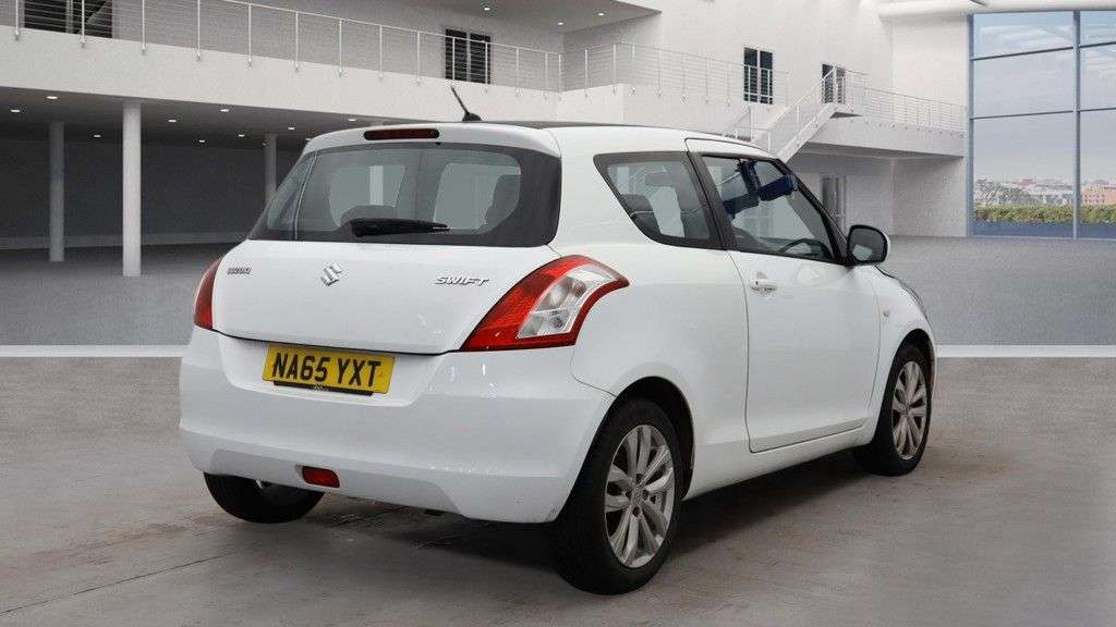 A 2016 SUZUKI SWIFT 1.2 SZ3 Hatchback 3dr Petrol Manual Euro 6 (94 ps) A 2016 SUZUKI SWIFT 1.2 SZ3 Hatchback 3dr Petrol Manual Euro 6 (94 ps)
