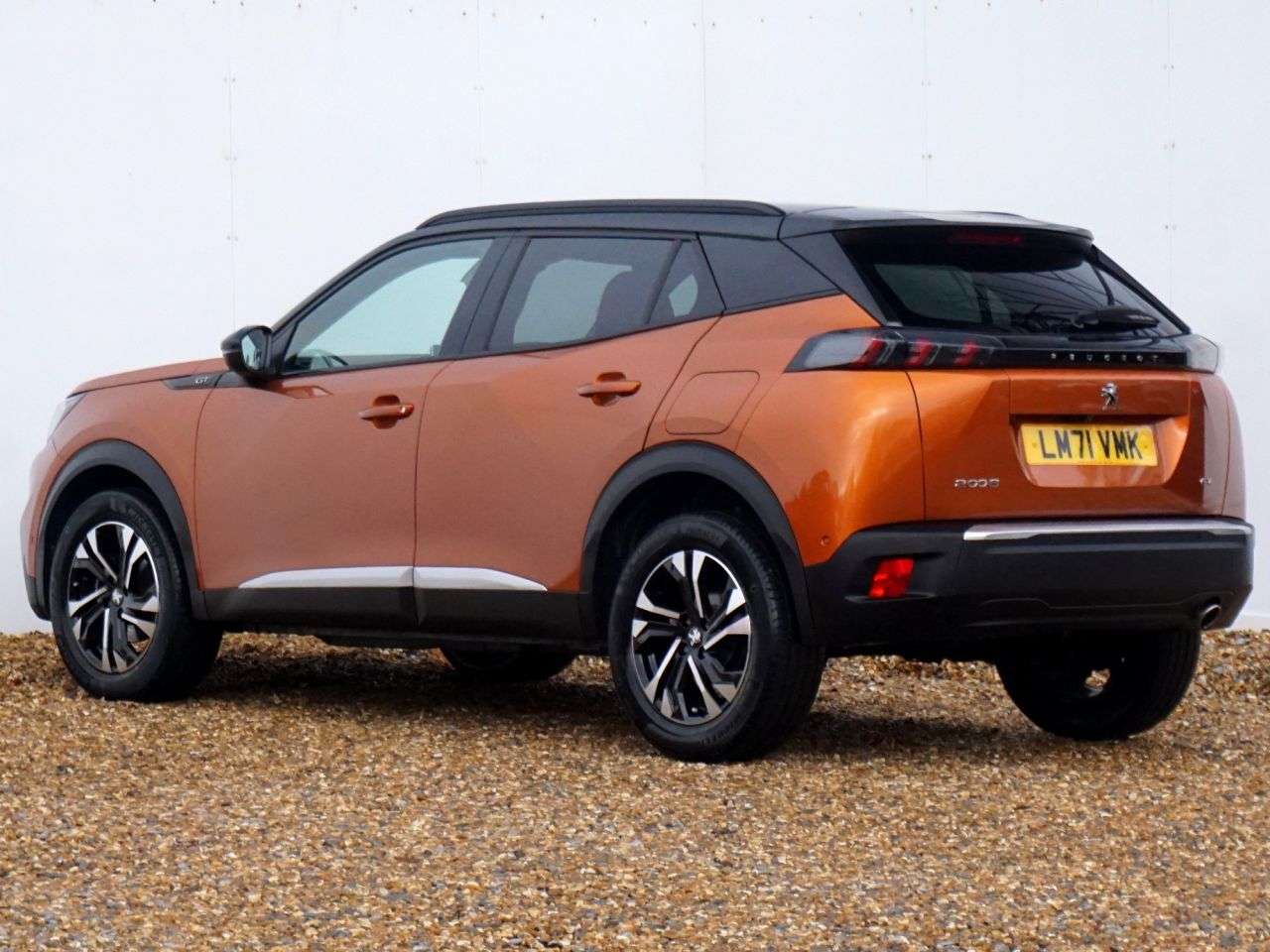 2021 PEUGEOT 2008 2021 PEUGEOT 2008