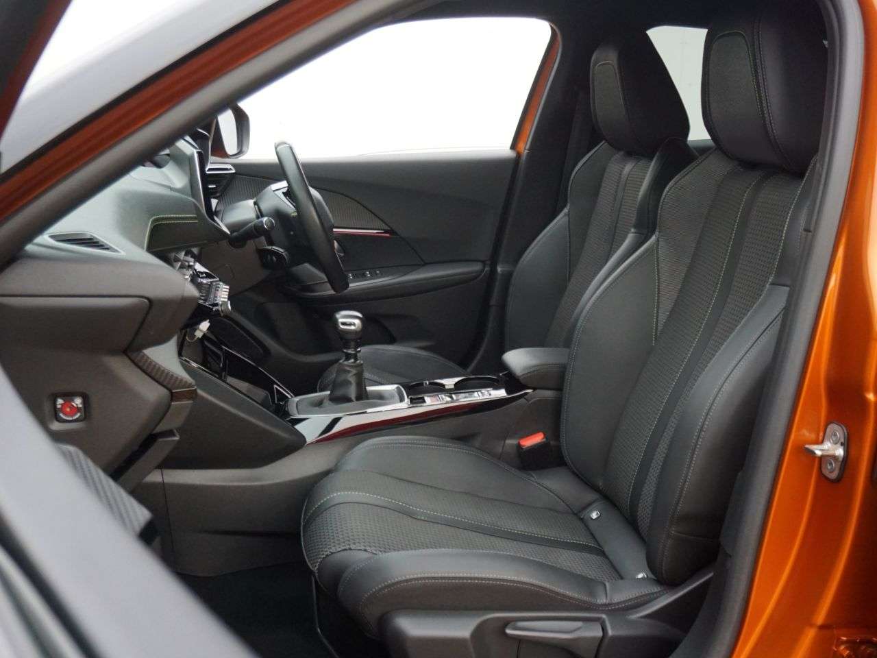 2021 PEUGEOT 2008 2021 PEUGEOT 2008