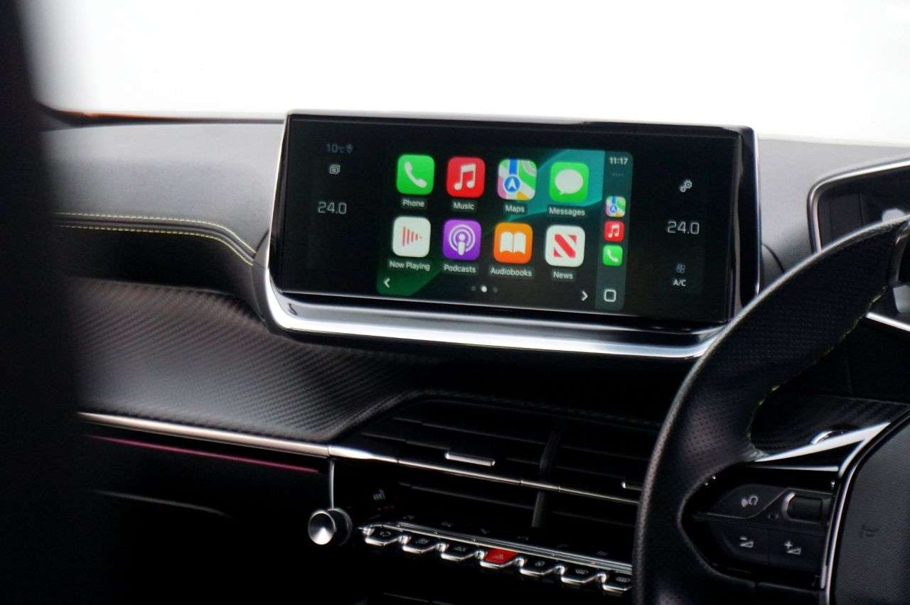 2021 PEUGEOT 2008 2021 PEUGEOT 2008