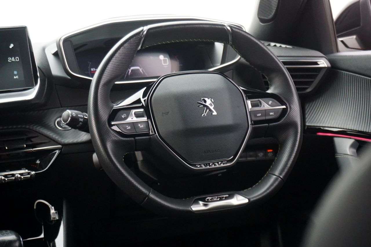 2021 PEUGEOT 2008 2021 PEUGEOT 2008