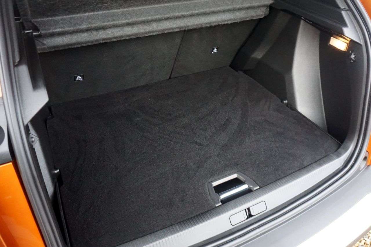 2021 PEUGEOT 2008 2021 PEUGEOT 2008