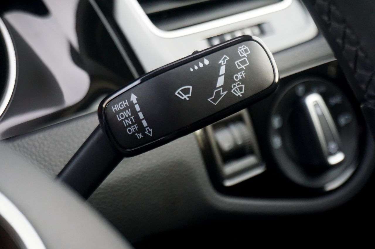 2015 VOLKSWAGEN GOLF 2015 VOLKSWAGEN GOLF