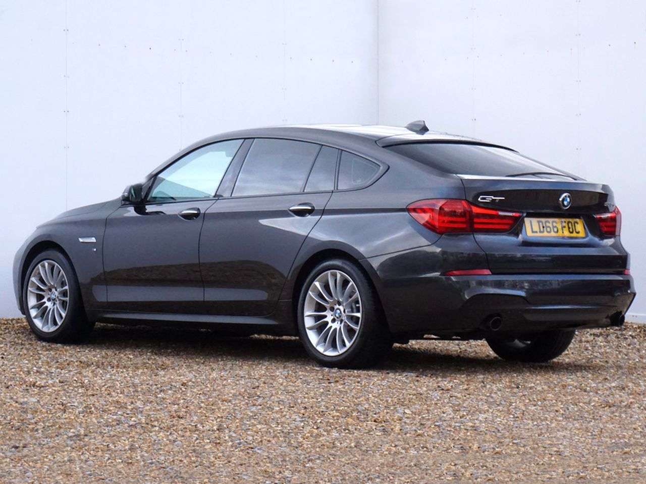 2016 BMW 5 SERIES GRAN TURISMO 2016 BMW 5 SERIES GRAN TURISMO