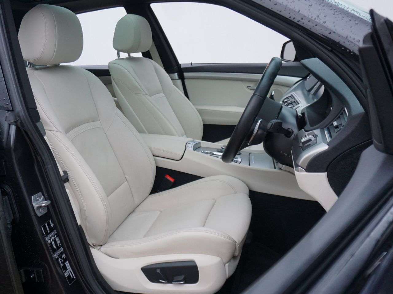 2016 BMW 5 SERIES GRAN TURISMO 2016 BMW 5 SERIES GRAN TURISMO