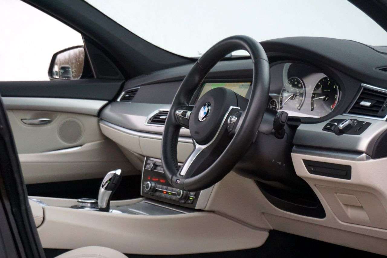 2016 BMW 5 SERIES GRAN TURISMO 2016 BMW 5 SERIES GRAN TURISMO