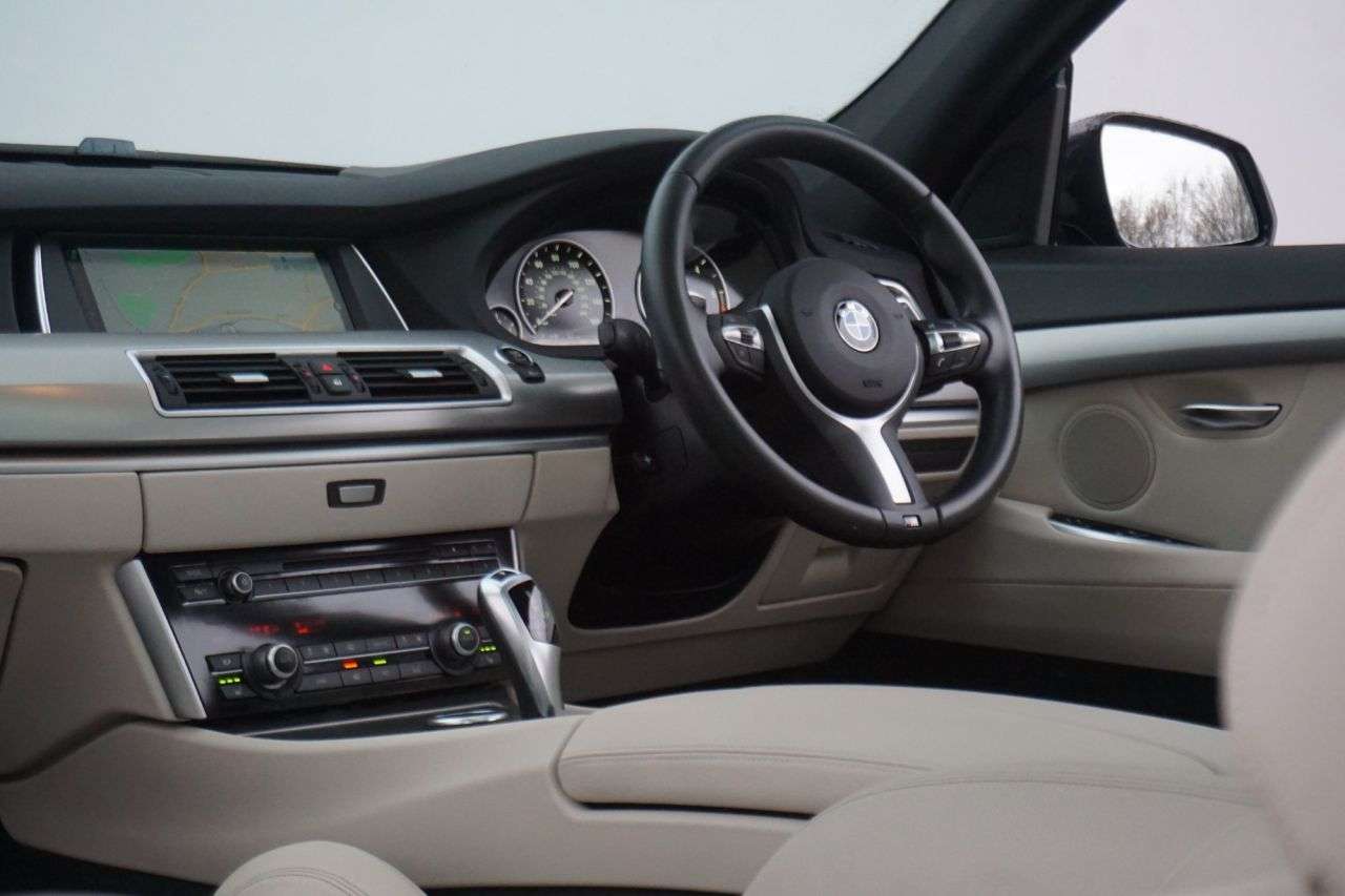 2016 BMW 5 SERIES GRAN TURISMO 2016 BMW 5 SERIES GRAN TURISMO