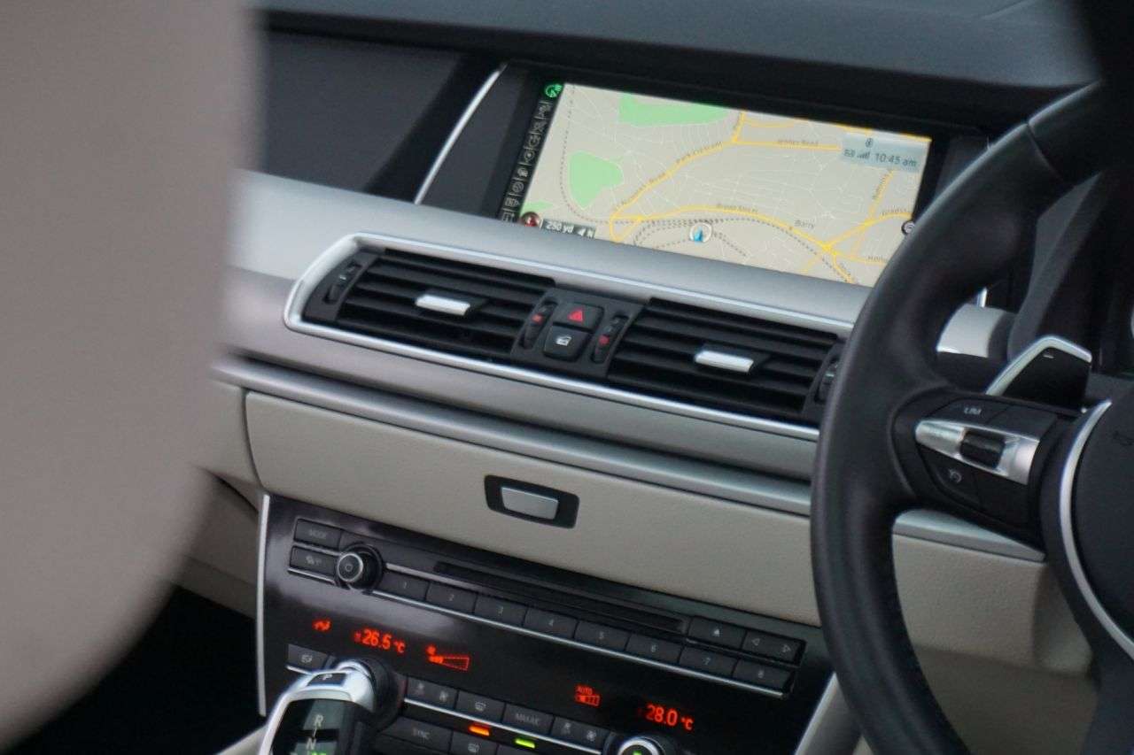 2016 BMW 5 SERIES GRAN TURISMO 2016 BMW 5 SERIES GRAN TURISMO