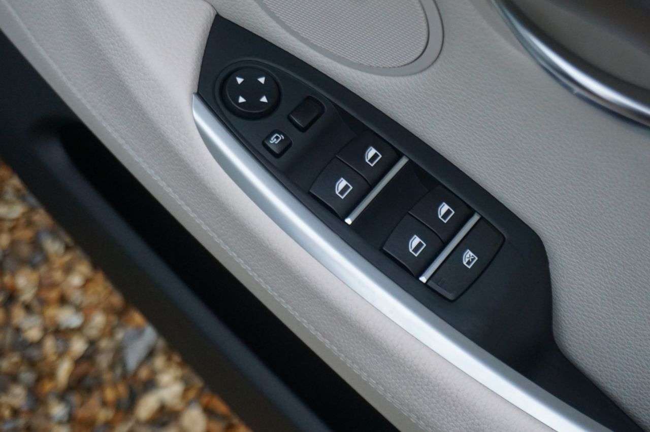 2016 BMW 5 SERIES GRAN TURISMO 2016 BMW 5 SERIES GRAN TURISMO