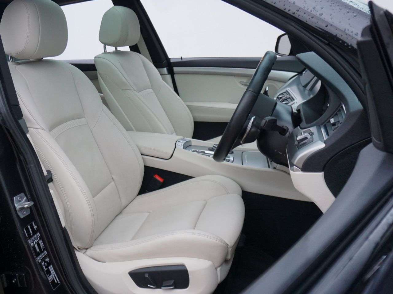 2016 BMW 5 SERIES GRAN TURISMO 2016 BMW 5 SERIES GRAN TURISMO