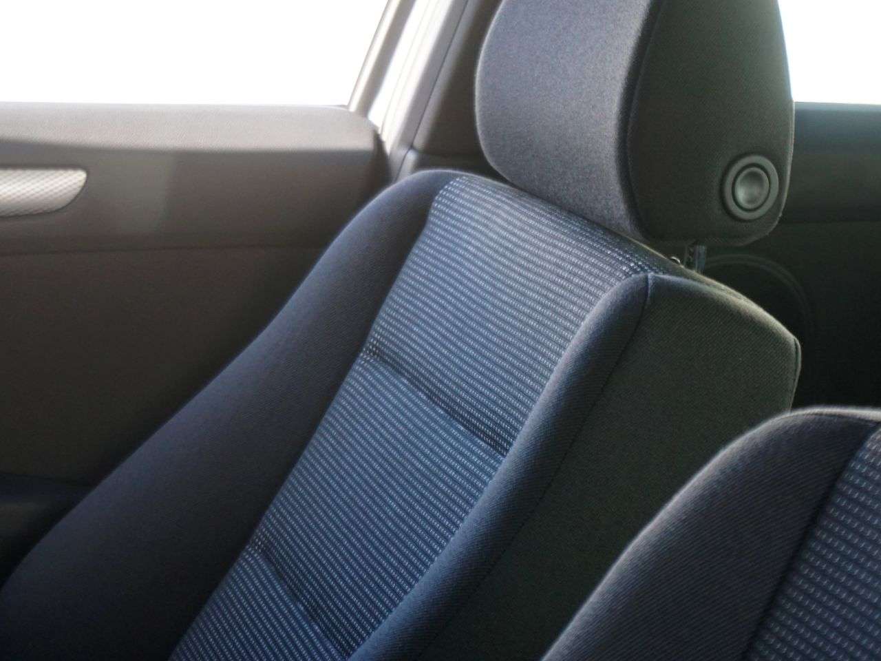 A 2009 VAUXHALL ASTRA 1.8 VVT 16v SRi Exterior Pack Sport Hatch Petrol Manual 3dr - Just 68,757 M A 2009 VAUXHALL ASTRA 1.8 VVT 16v SRi Exterior Pack Sport Hatch Petrol Manual 3dr - Just 68,757 M