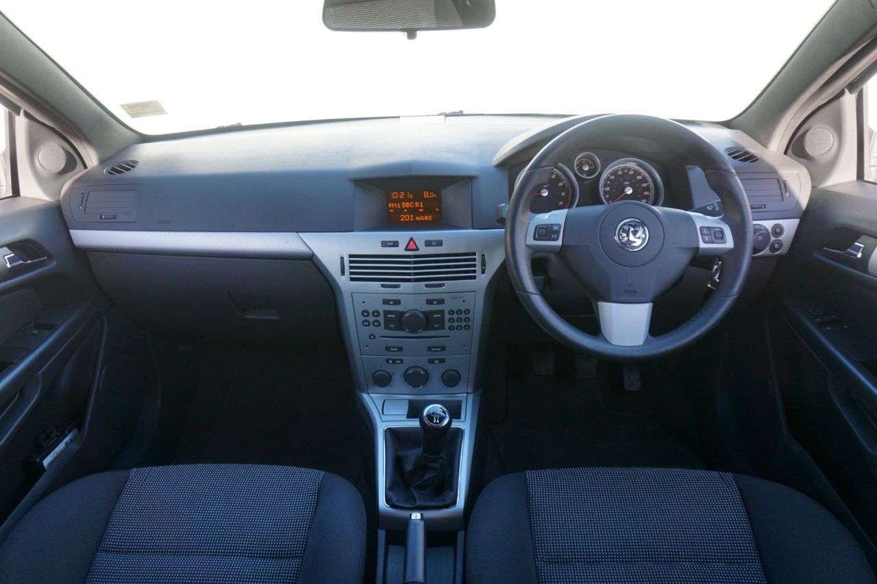 2009 VAUXHALL ASTRA 2009 VAUXHALL ASTRA