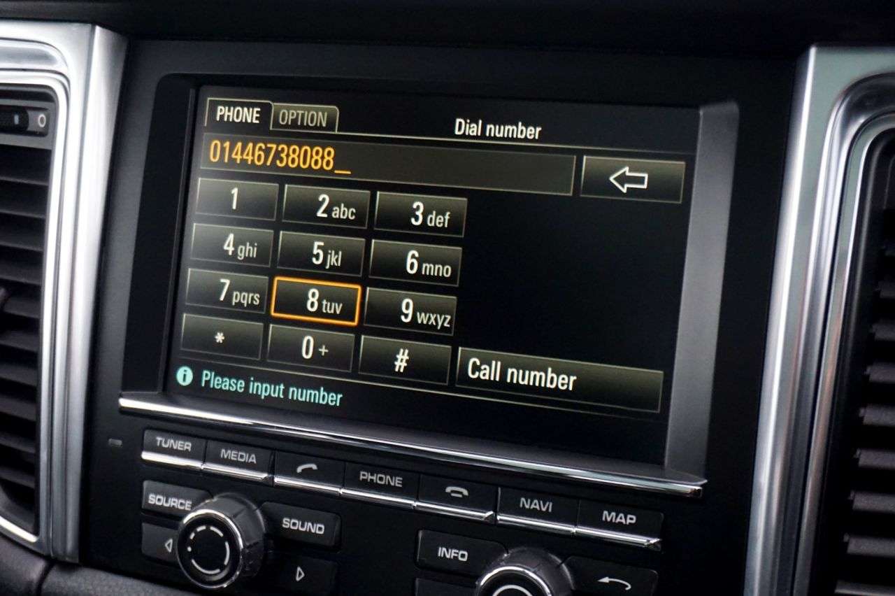 2014 PORSCHE MACAN 2014 PORSCHE MACAN