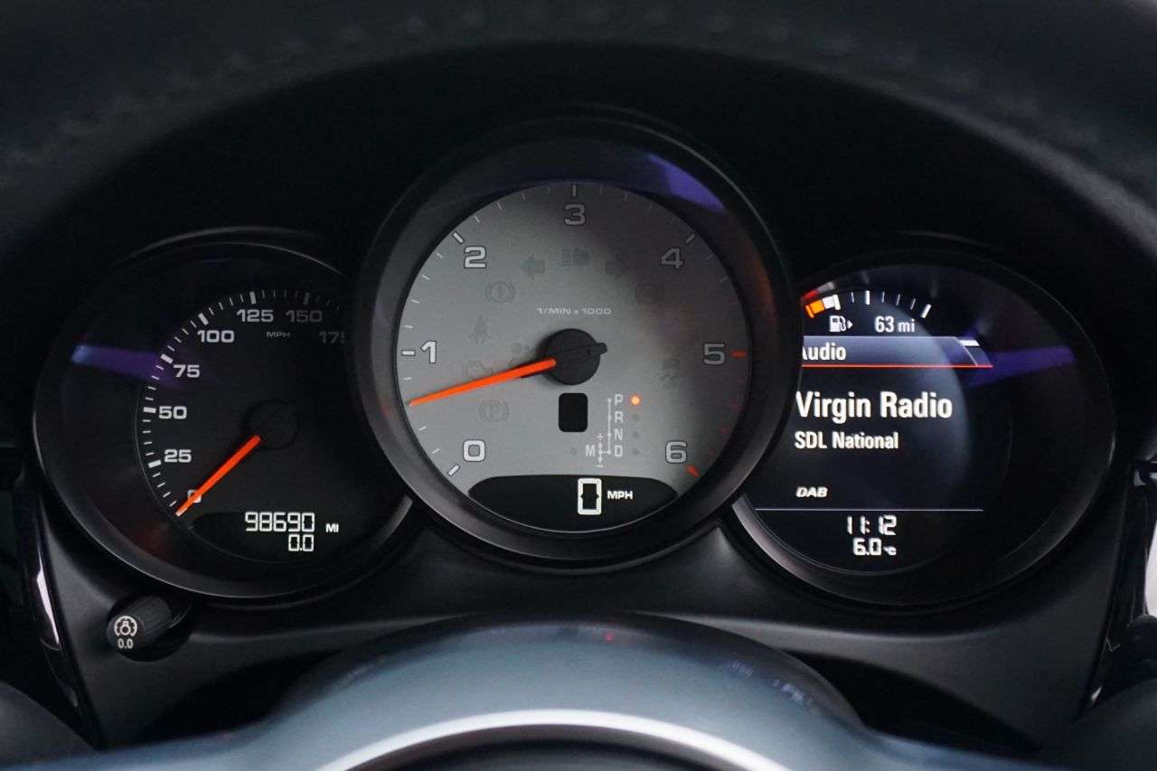 2014 PORSCHE MACAN 2014 PORSCHE MACAN