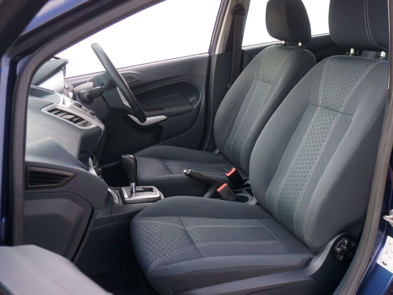 2011 FORD FIESTA 2011 FORD FIESTA