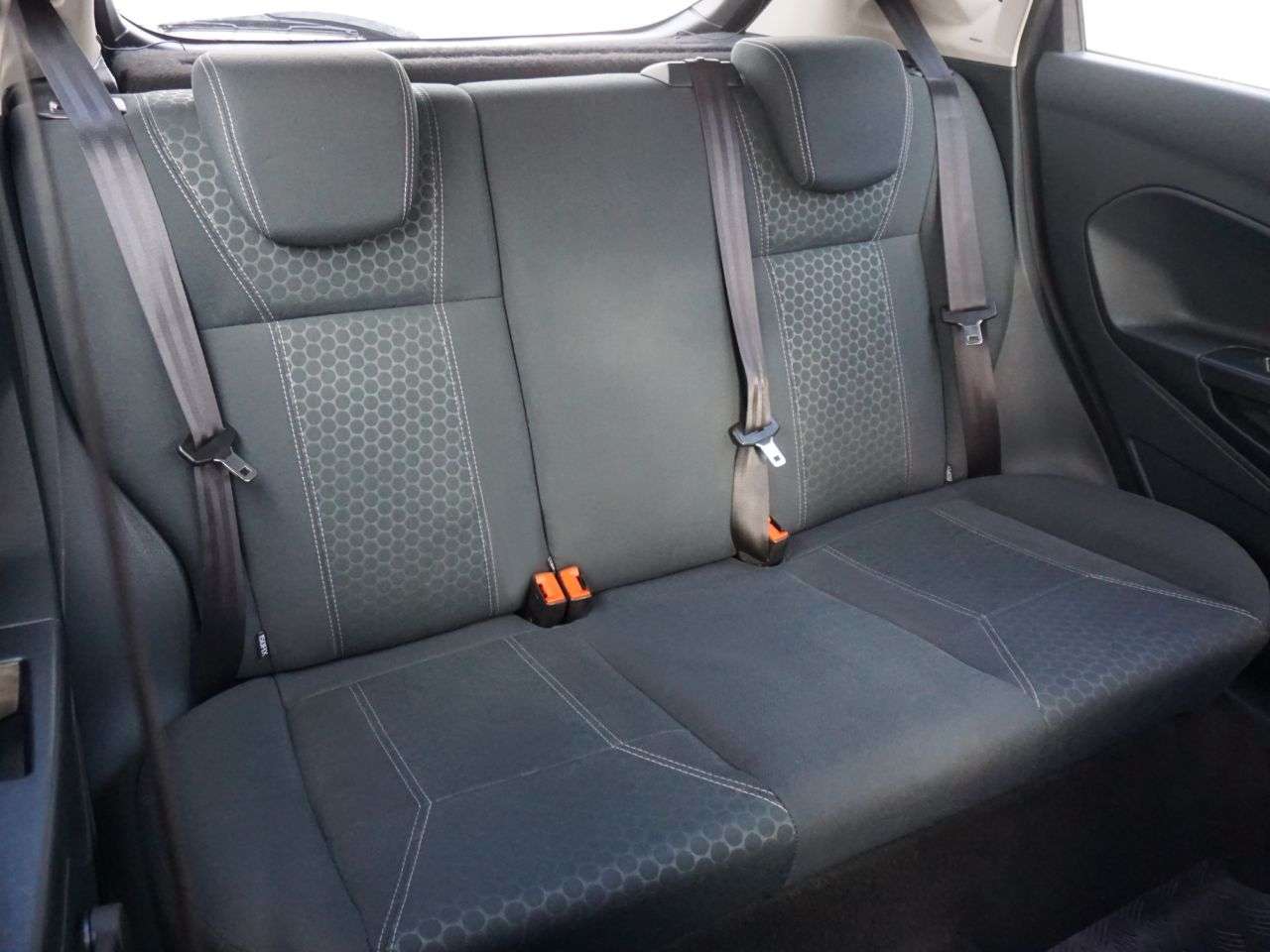 2011 FORD FIESTA 2011 FORD FIESTA