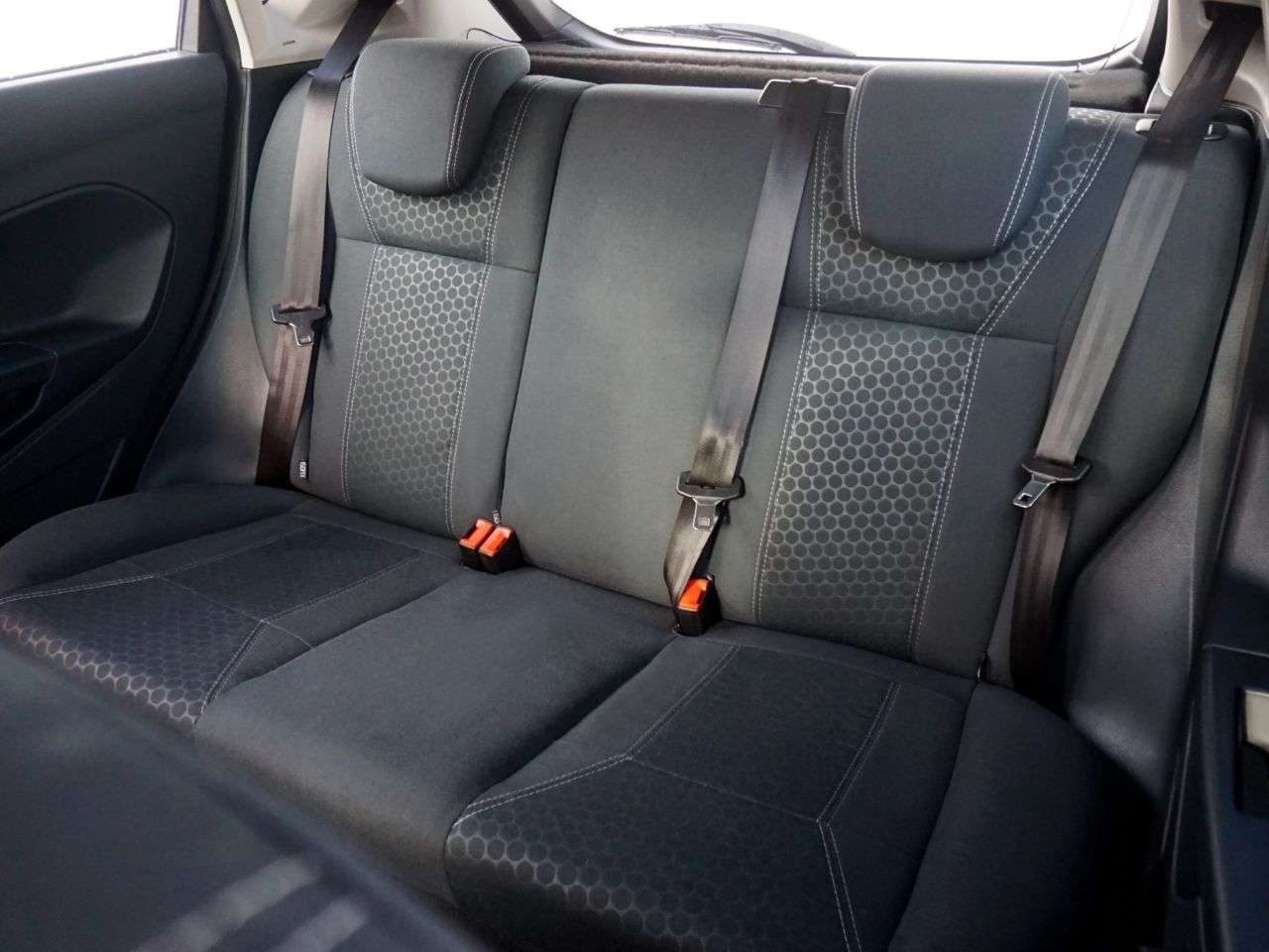 2011 FORD FIESTA 2011 FORD FIESTA