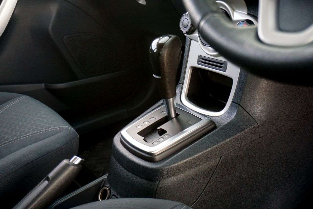 2011 FORD FIESTA 2011 FORD FIESTA