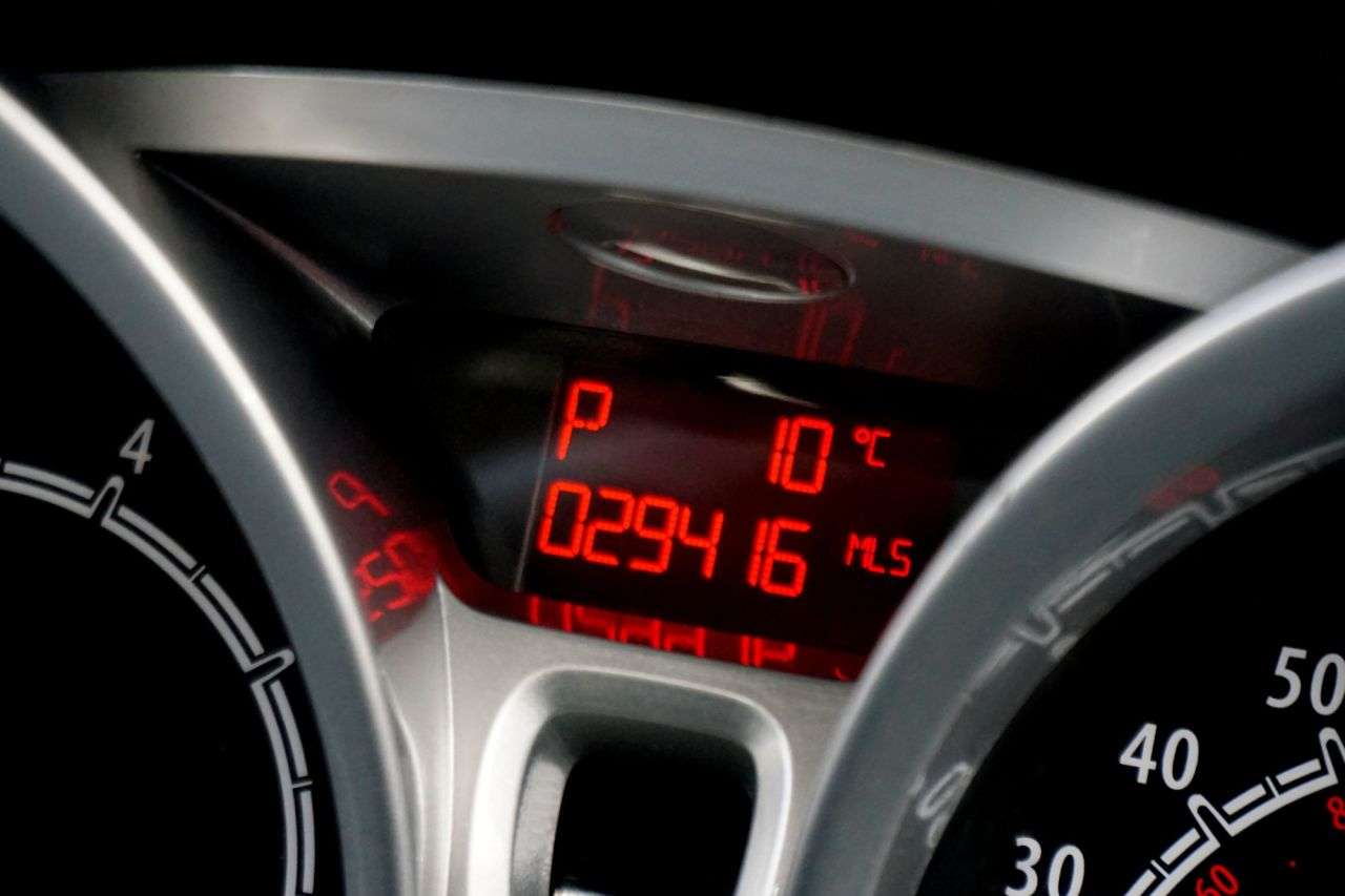 2011 FORD FIESTA 2011 FORD FIESTA