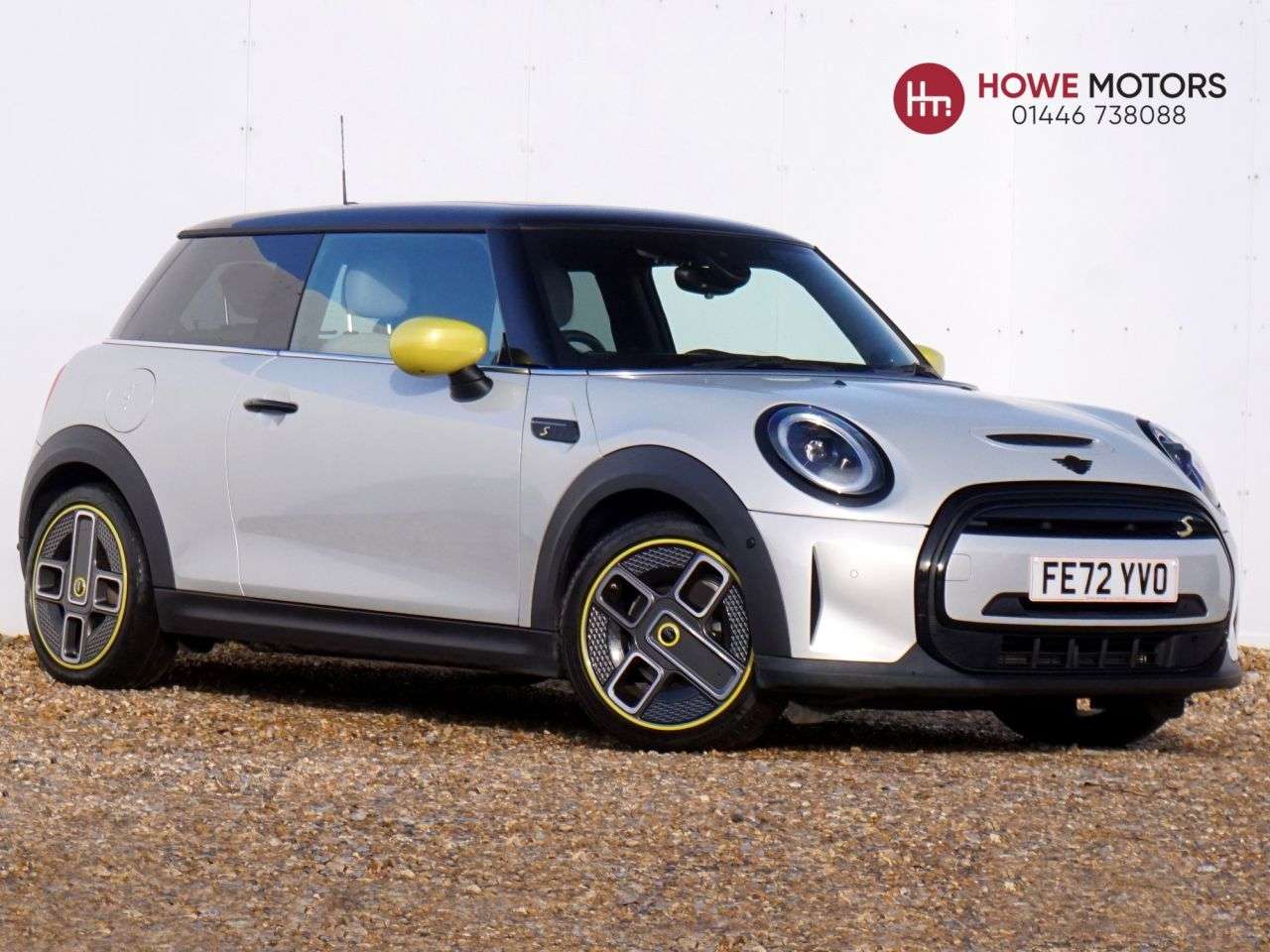 A 2022 MINI ELECTRIC HATCH Cooper SE 32.6kWh Level 3 Hatchback Electric Auto 3dr - Just 25,000 Miles / A 2022 MINI ELECTRIC HATCH Cooper SE 32.6kWh Level 3 Hatchback Electric Auto 3dr - Just 25,000 Miles /