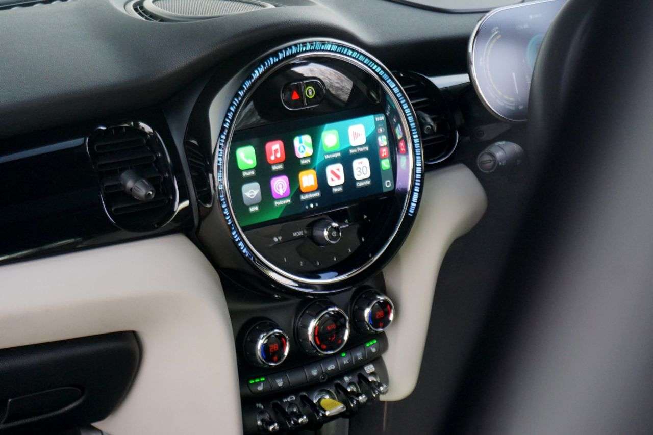 2022 MINI ELECTRIC HATCH 2022 MINI ELECTRIC HATCH