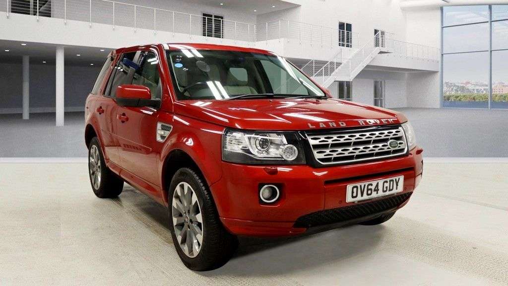 A 2014 LAND ROVER FREELANDER 2 2.2 SD4 Metropolis SUV Diesel CommandShift 4WD 5dr - Just 49,000 Miles from A 2014 LAND ROVER FREELANDER 2 2.2 SD4 Metropolis SUV Diesel CommandShift 4WD 5dr - Just 49,000 Miles from