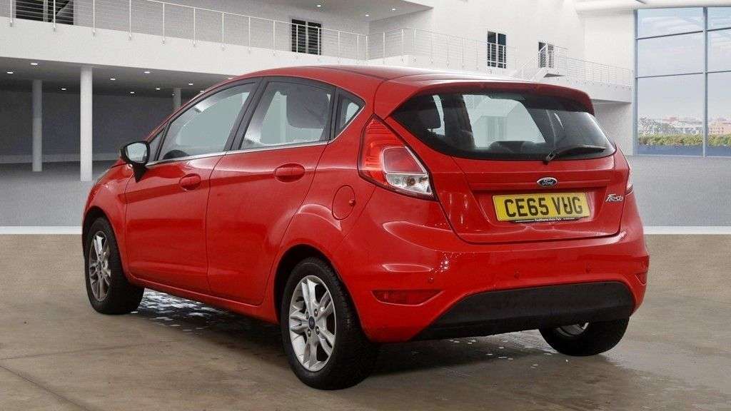 A 2015 FORD FIESTA 1.25 Zetec Hatchback 5dr Petrol Manual Euro 6 (82 ps) A 2015 FORD FIESTA 1.25 Zetec Hatchback 5dr Petrol Manual Euro 6 (82 ps)
