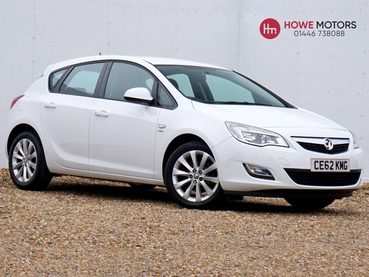 A 2012 VAUXHALL ASTRA 1.4 16v Active Hatchback Petrol Manual 5dr - Just 59,573 Miles / 1 Owner fr A 2012 VAUXHALL ASTRA 1.4 16v Active Hatchback Petrol Manual 5dr - Just 59,573 Miles / 1 Owner fr