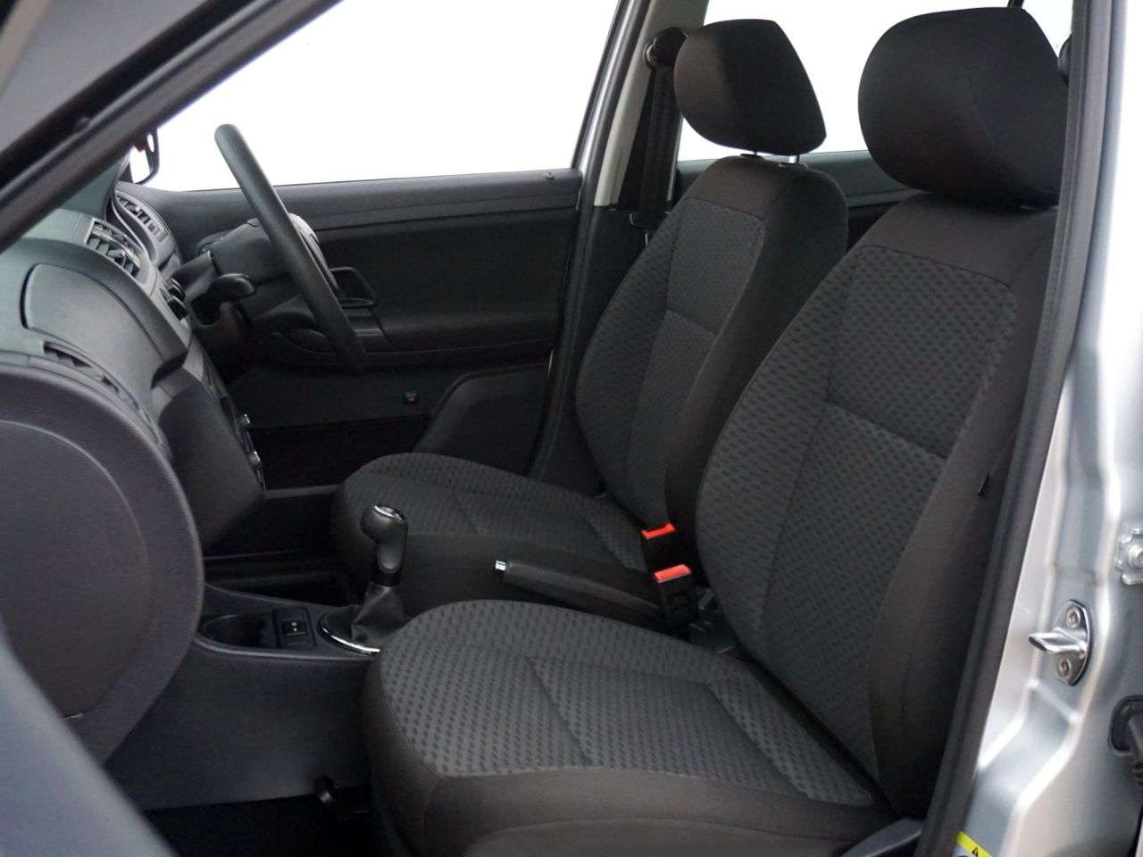 2013 SKODA FABIA 2013 SKODA FABIA