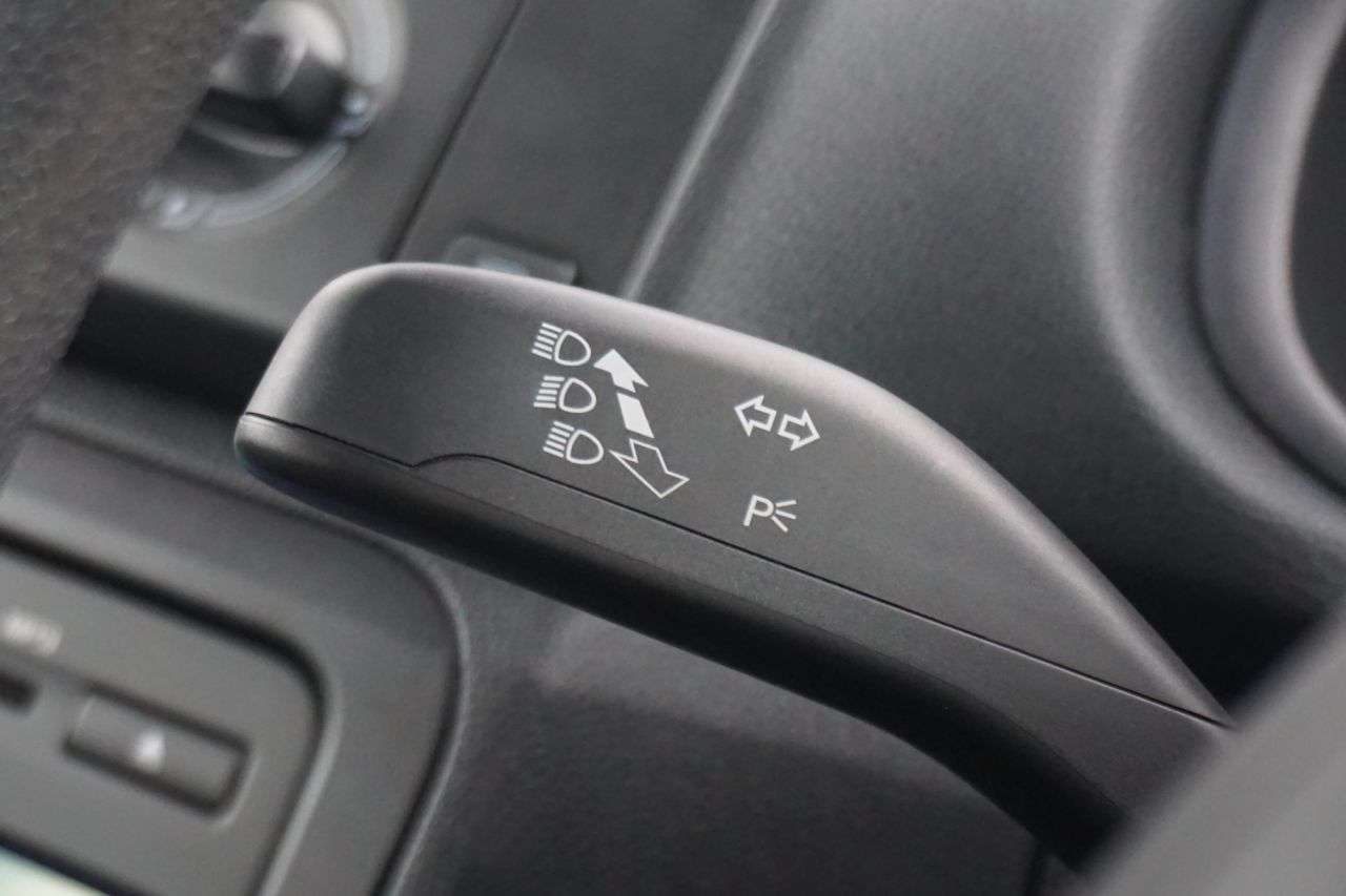 2013 SKODA FABIA 2013 SKODA FABIA