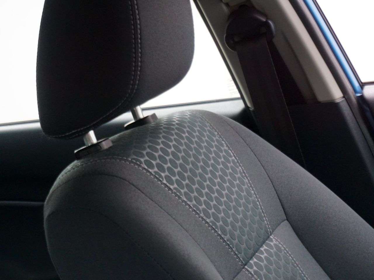 A 2009 FORD FIESTA 1.25 Zetec Hatchback Petrol Manual 5dr - Just 49,525 Miles from New / Bluet A 2009 FORD FIESTA 1.25 Zetec Hatchback Petrol Manual 5dr - Just 49,525 Miles from New / Bluet