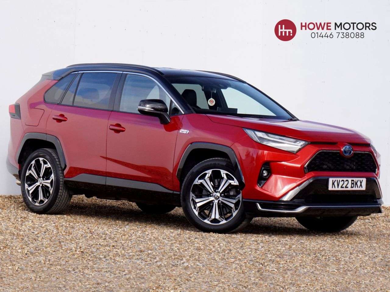 A 2022 TOYOTA RAV4 2.5 VVT 18.1kWh Dynamic SUV Petrol Plug-in Hybrid CVT 4WD Euro 6 (s/s) 5dr A 2022 TOYOTA RAV4 2.5 VVT 18.1kWh Dynamic SUV Petrol Plug-in Hybrid CVT 4WD Euro 6 (s/s) 5dr