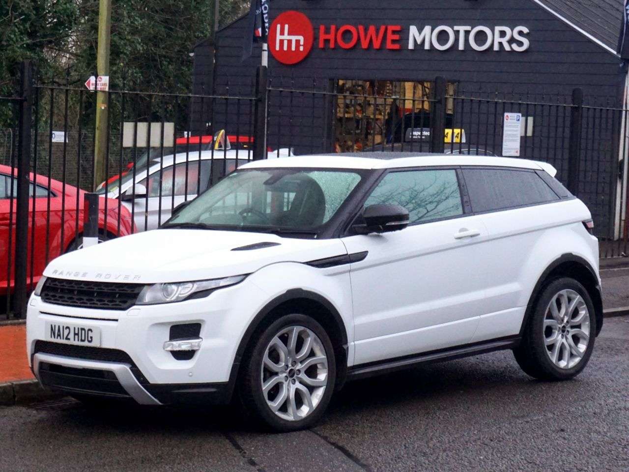 A 2012 LAND ROVER RANGE ROVER EVOQUE 2.2 SD4 Dynamic Coupe Diesel Auto 4WD 3dr - Just 34,573 Miles / 1 Owner / P A 2012 LAND ROVER RANGE ROVER EVOQUE 2.2 SD4 Dynamic Coupe Diesel Auto 4WD 3dr - Just 34,573 Miles / 1 Owner / P