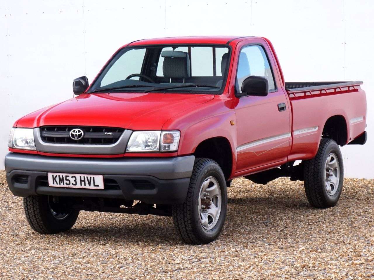 A 2003 TOYOTA HILUX 2.5 250 EX Pickup Diesel Manual Single Cab 2dr - Just 75,812 Miles / 2 Owne A 2003 TOYOTA HILUX 2.5 250 EX Pickup Diesel Manual Single Cab 2dr - Just 75,812 Miles / 2 Owne