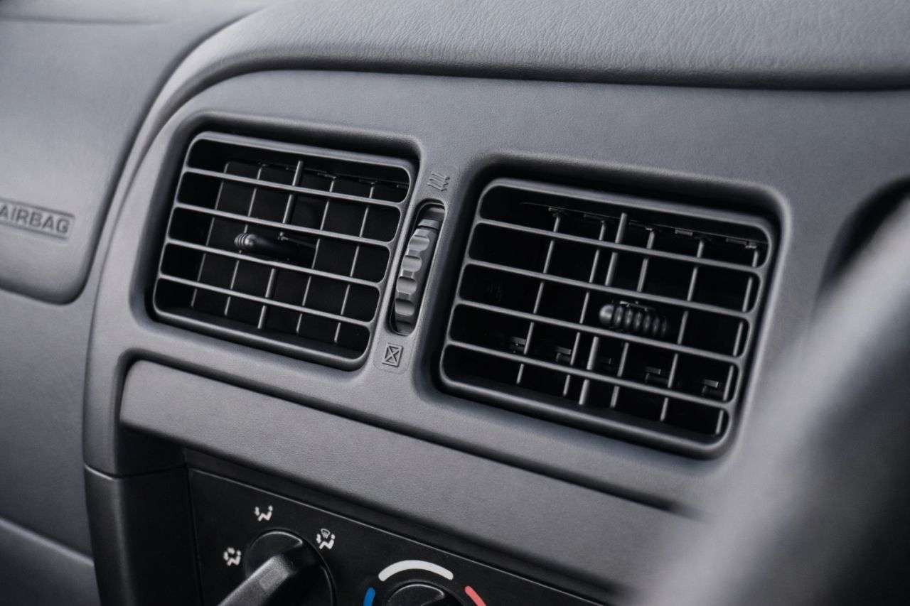 2003 TOYOTA HILUX 2003 TOYOTA HILUX