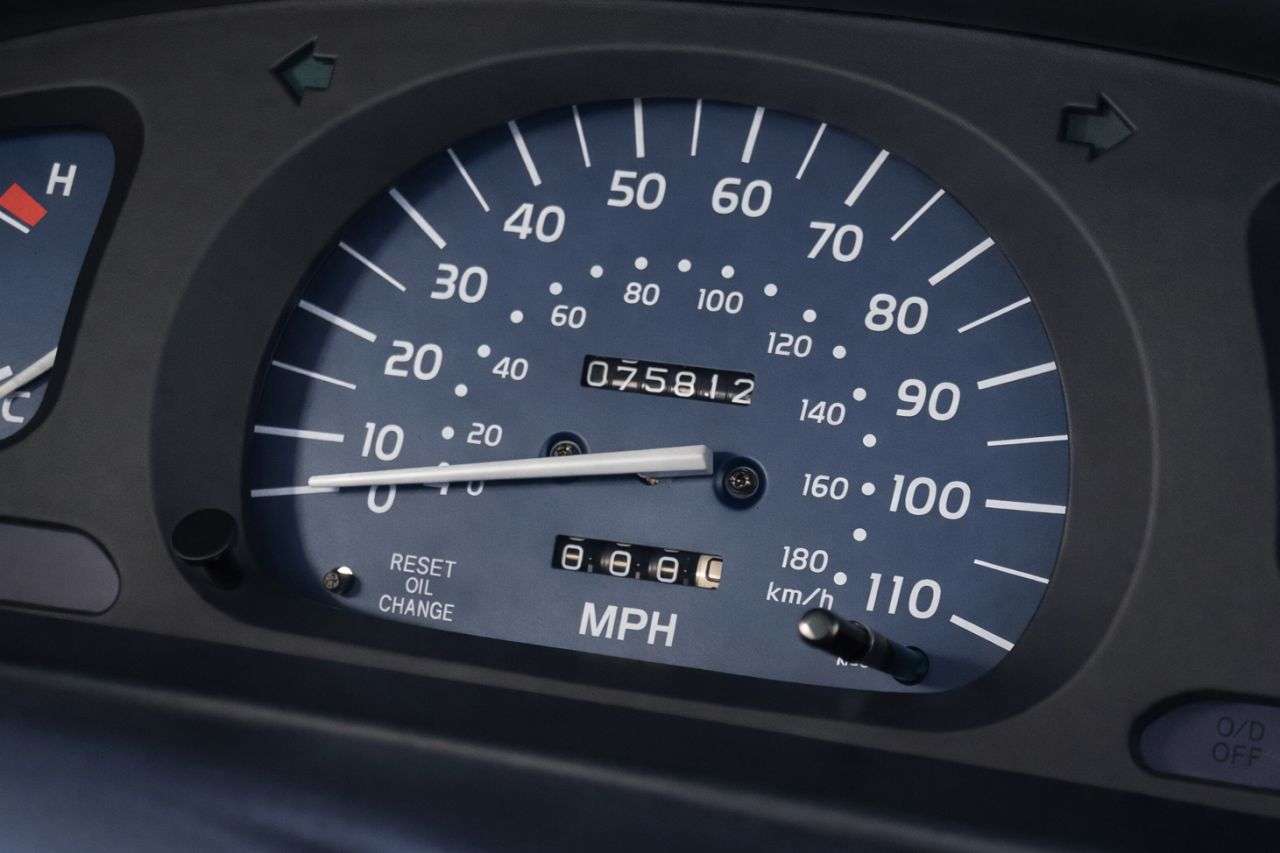 2003 TOYOTA HILUX 2003 TOYOTA HILUX