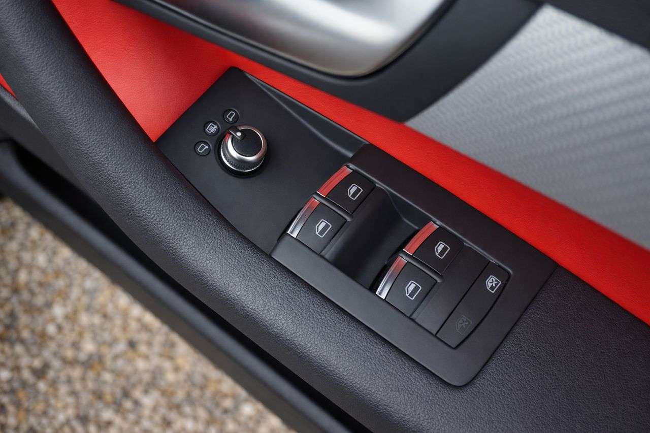 2011 AUDI RS3 2011 AUDI RS3