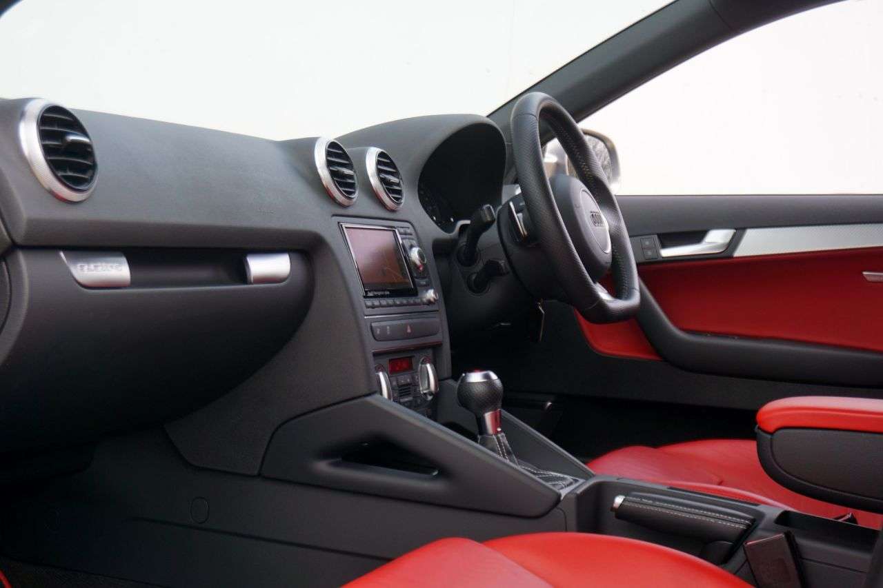 2011 AUDI RS3 2011 AUDI RS3