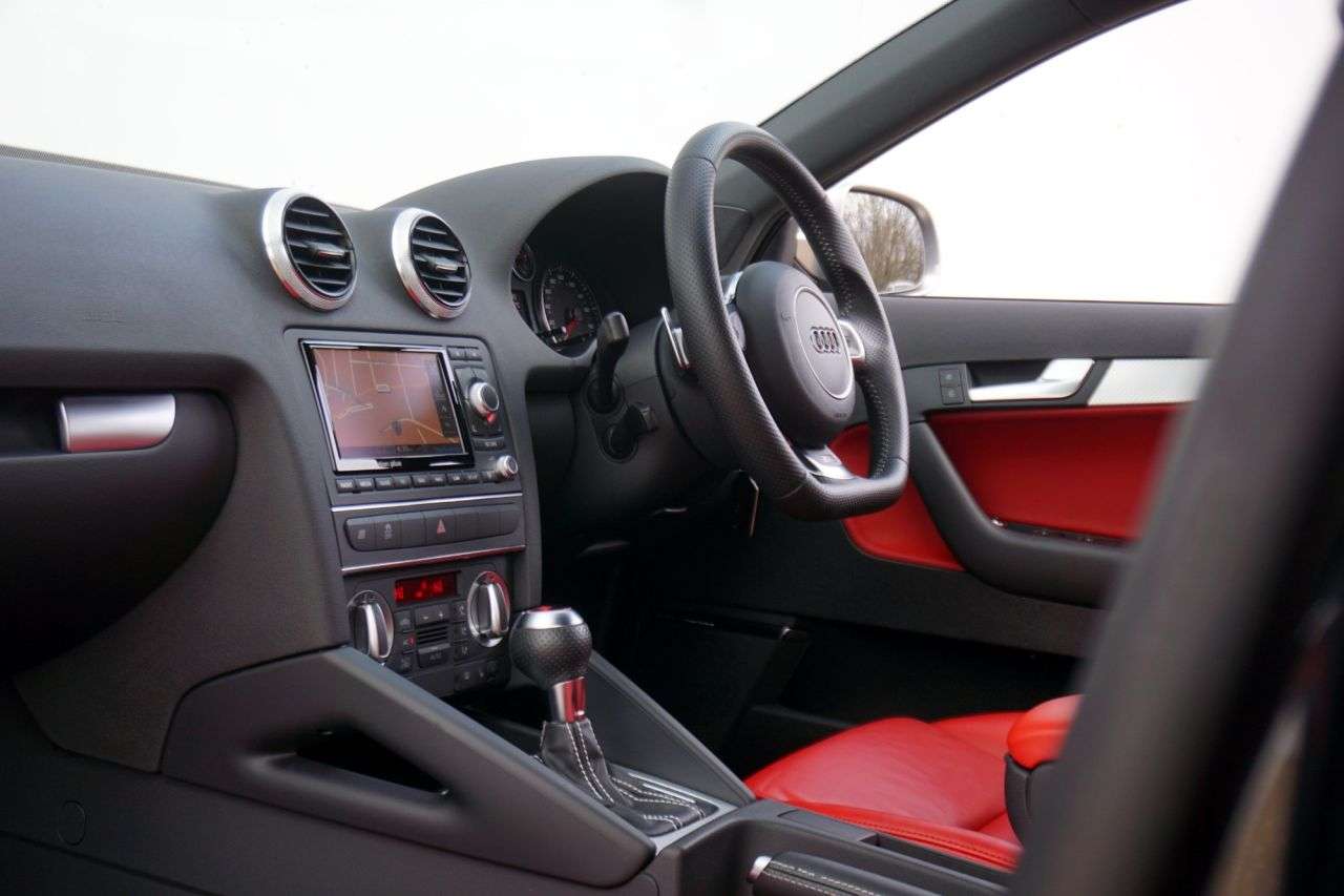 2011 AUDI RS3 2011 AUDI RS3