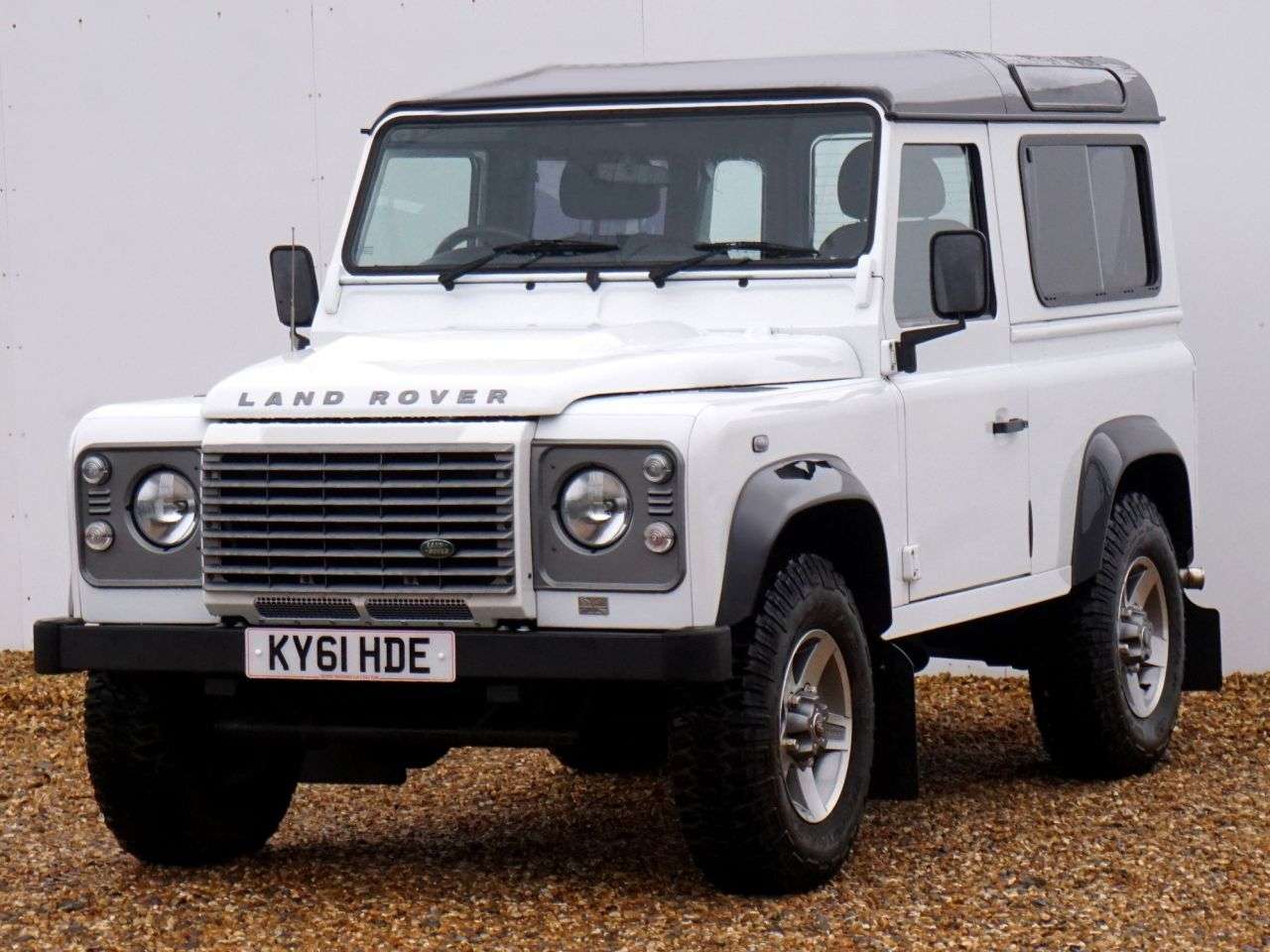 2011 LAND ROVER DEFENDER 2011 LAND ROVER DEFENDER